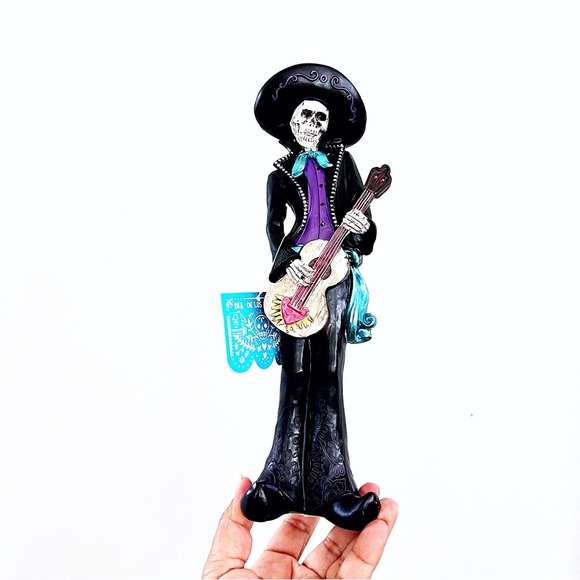 Dia De Los Muertos Day Of The Dead Mariachi Macabre Ornament - Picture 1 of 5